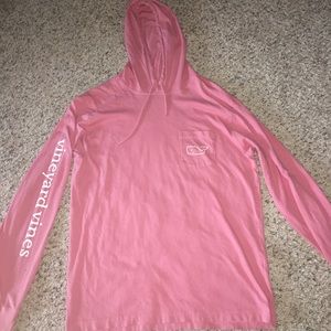 Vineyard vines hooded long sleeve